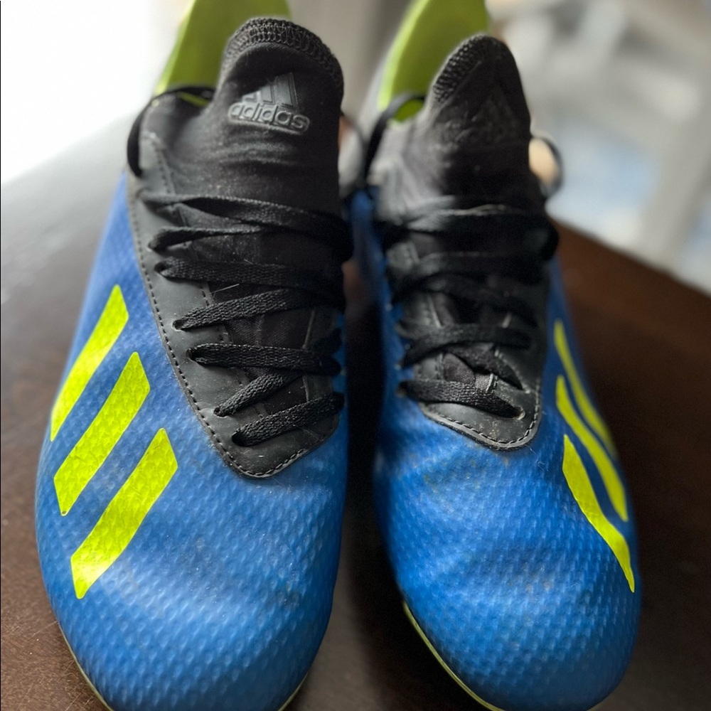 Adidas boys soccer cleats